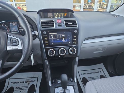 Used 2018 Subaru Forester 2.5i Premium image 22