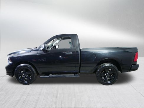 Used 2017 RAM 1500 Express w/ Black Ram 1500 Express Group AWD/4WD image 4