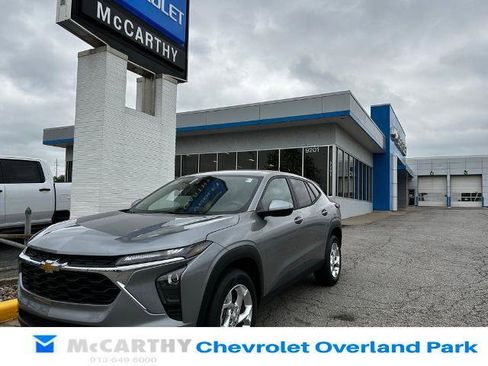 New 2026 Chevrolet Trax LS FWD image 1