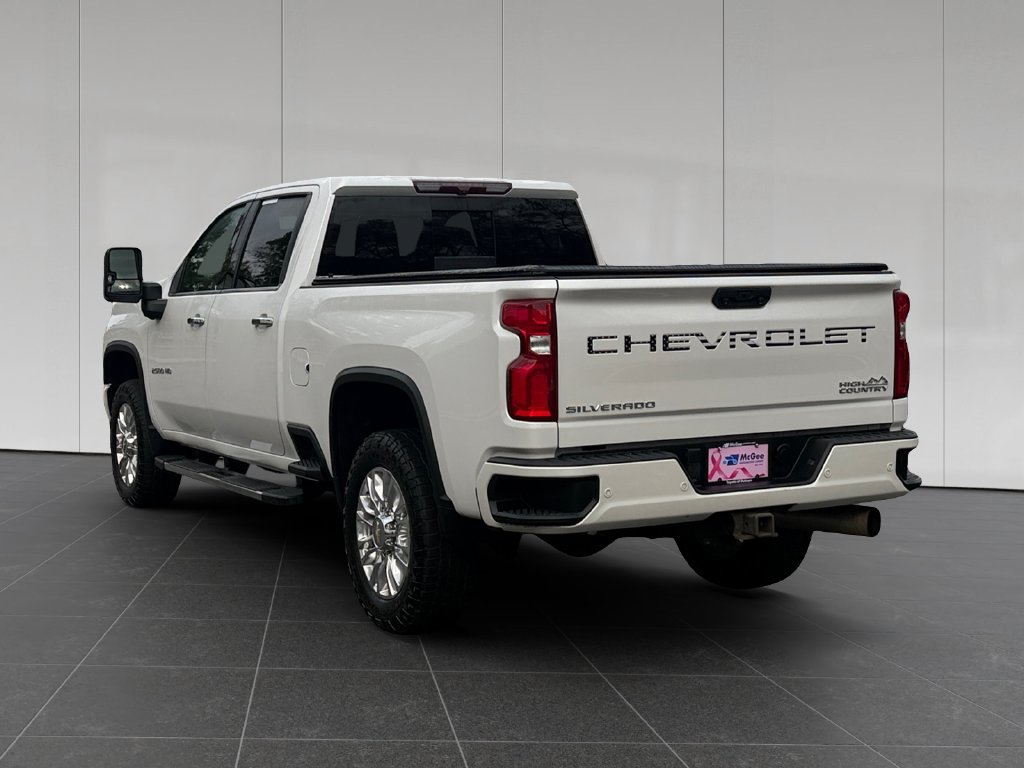 Used 2022 Chevrolet Silverado 2500 High Country w/ Safety Package II AWD/4WD image 3