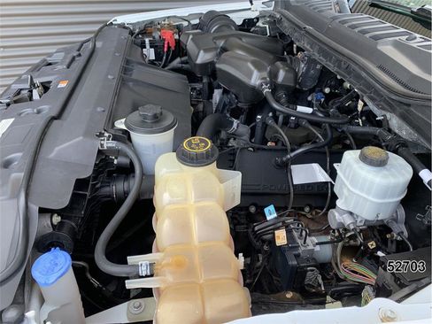 Used 2018 Ford F250 XL w/ Power Equipment Group RWD image 11