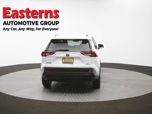 Used 2023 Toyota RAV4 LE AWD/4WD image 35
