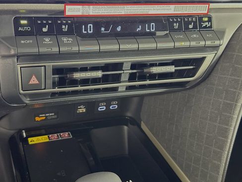 New 2026 Toyota Camry XLE AWD/4WD image 19