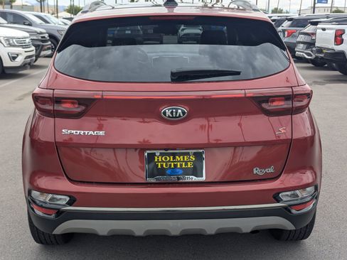 Used 2020 Kia Sportage S w/ S Sunroof Package AWD/4WD image 3