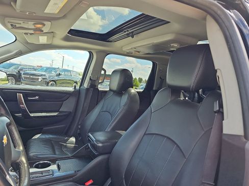 Used 2016 Chevrolet Traverse LTZ AWD/4WD image 11