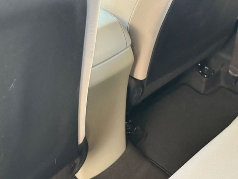 Used 2025 Kia Soul LX w/ Option Group 015 image 24