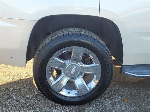 Used 2015 Chevrolet Tahoe LTZ image 5