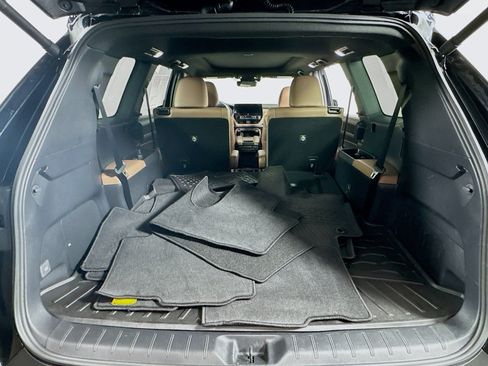 Used 2025 Toyota Grand Highlander AWD Hybrid image 20