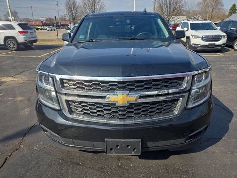 Used 2017 Chevrolet Tahoe LT image 3