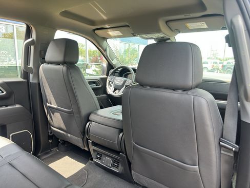 Used 2026 GMC Sierra 1500 SLT AWD/4WD image 14