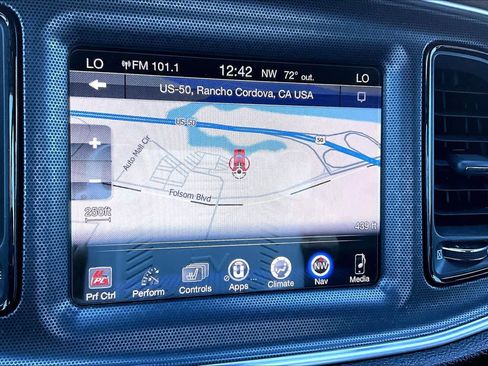 Used 2016 Dodge Challenger R/T Scat Pack w/ Leather Interior Group image 34