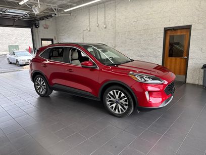 Used 2020 Ford Escape Titanium w/ Titanium Premium Package 2.0