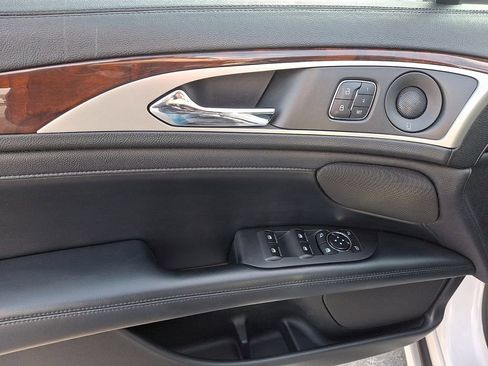 Used 2017 Lincoln MKZ Reserve w/ Technology Package image 11