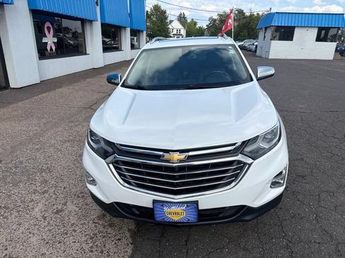 Used 2018 Chevrolet Equinox Premier AWD/4WD image 4