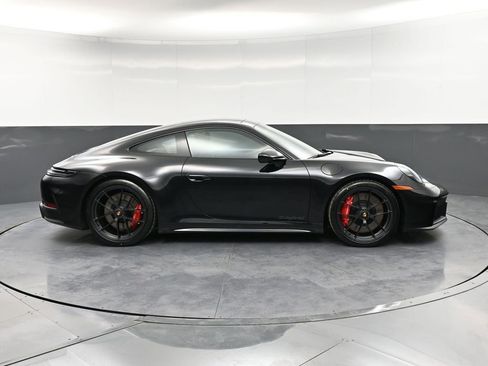 New 2026 Porsche 911 Carrera 4 GTS image 9