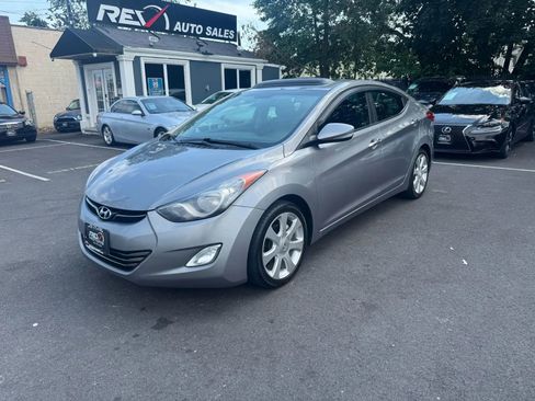 Used 2012 Hyundai Elantra Limited image 1