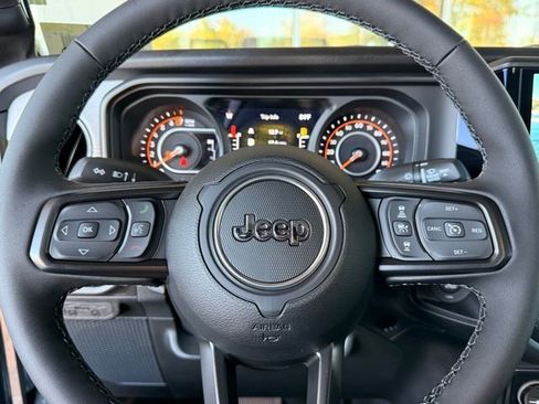 New 2026 Jeep Gladiator Sport image 26