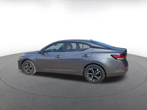 Used 2025 Nissan Sentra SV image 10