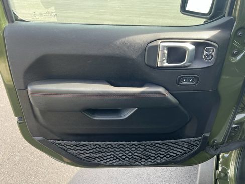 Used 2021 Jeep Wrangler Unlimited Rubicon image 12