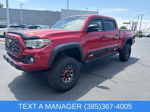 Used 2020 Toyota Tacoma TRD Off-Road w/ Technology Package AWD/4WD image 8