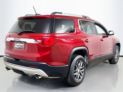 Used 2018 GMC Acadia SLT image 4