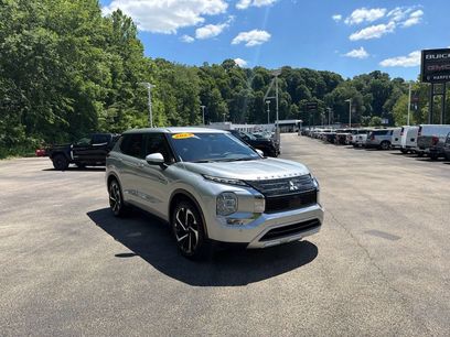 Used 2024 Mitsubishi Outlander 4WD Plug-In Hybrid