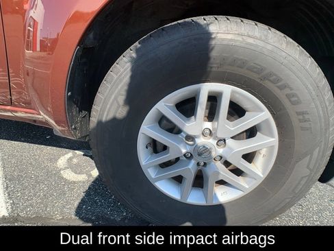 Used 2017 Nissan Frontier SV w/ SV Value Truck Package RWD image 14