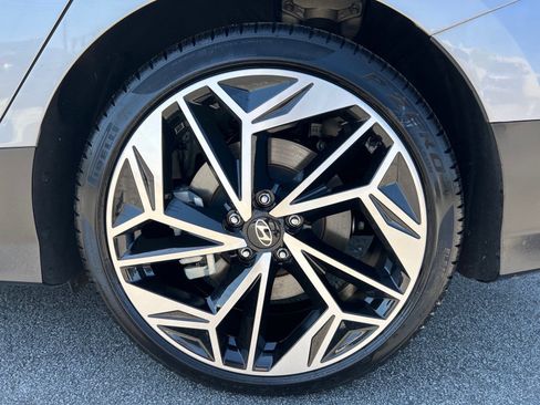 Used 2024 Hyundai Ioniq 6 SEL RWD image 23