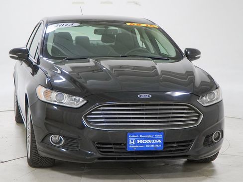 Used 2015 Ford Fusion SE w/ Equipment Group 202A image 14