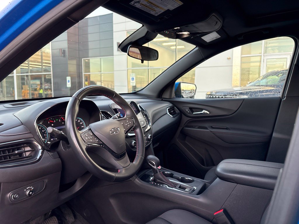 Used 2024 Chevrolet Equinox RS FWD image 16
