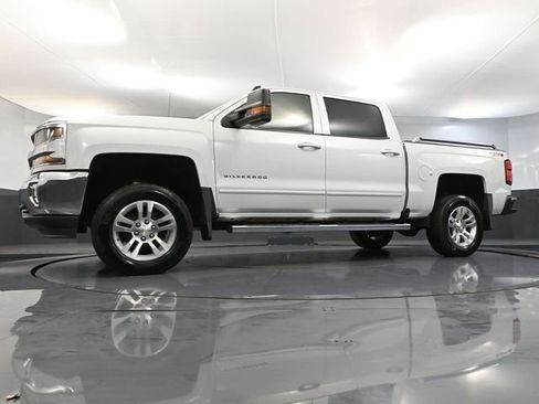 Used 2018 Chevrolet Silverado 1500 LT w/ All Star Edition image 54