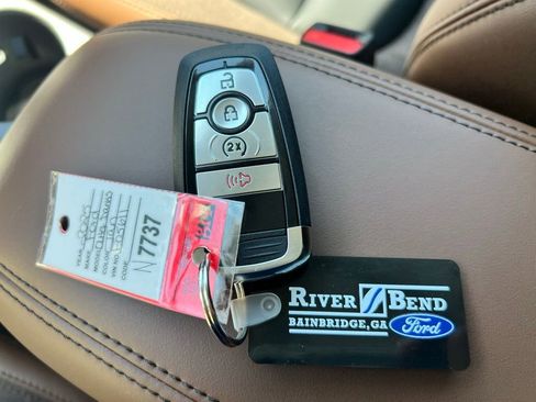 New 2025 Ford Bronco Sport Outer Banks w/ Sasquatch Outer Banks Package image 37