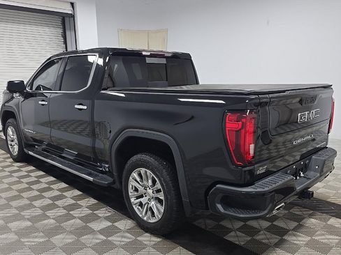 Used 2021 GMC Sierra 1500 Denali w/ Driver Alert Package II AWD/4WD image 7