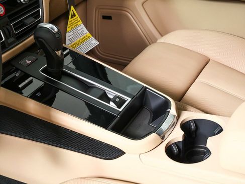 New 2026 Porsche Macan S image 19