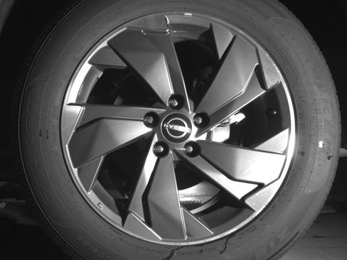 Used 2025 Nissan Rogue SV image 14