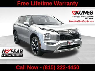 Used 2024 Mitsubishi Outlander 4WD Plug-In Hybrid video 1