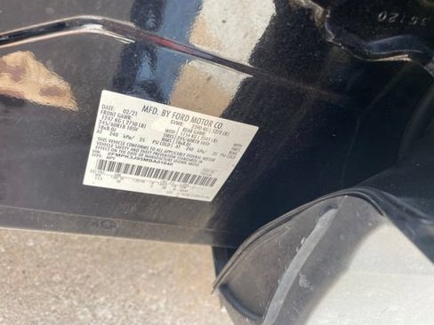 Used 2021 Ford Edge SEL FWD image 11