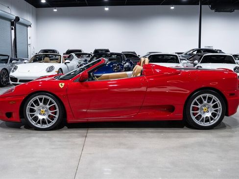 Used 2005 Ferrari 360 Spider RWD image 3