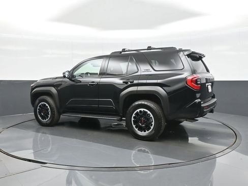 Certified 2026 Toyota 4Runner TRD Off-Road Premium AWD/4WD image 5