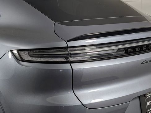 New 2026 Porsche Cayenne GTS image 16