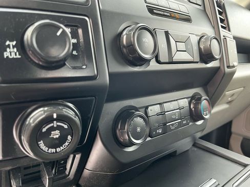 Used 2019 Ford F150 XL w/ Equipment Group 101A Mid image 18