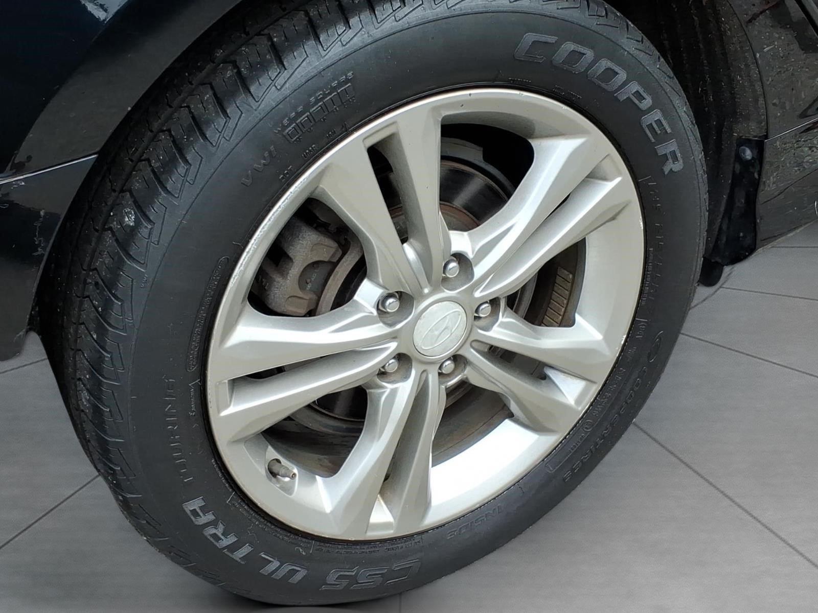 Used 2018 Hyundai Sonata SEL w/ Tech Package 02 FWD image 5