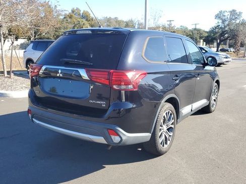 Used 2016 Mitsubishi Outlander FWD image 7