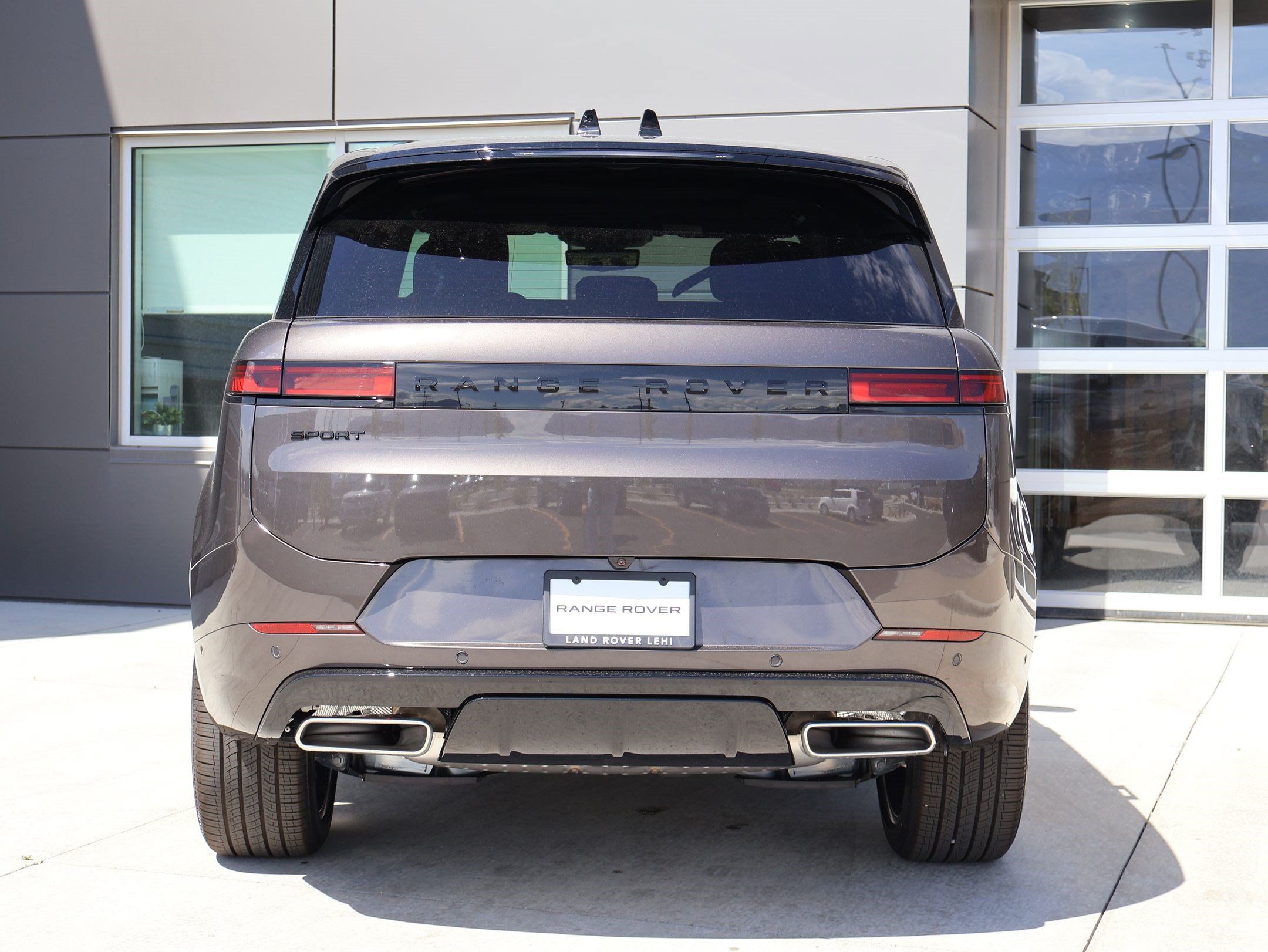New 2026 Land Rover Range Rover Sport Dynamic SE AWD/4WD image 7