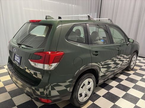 Certified 2023 Subaru Forester AWD/4WD image 4