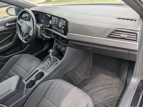 Used 2022 Volkswagen Jetta Sport FWD image 32
