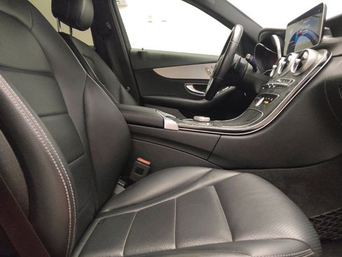 Used 2019 Mercedes-Benz C 300 Sedan image 21