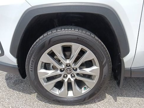 Used 2024 Toyota RAV4 XLE Premium w/ Weather Package AWD/4WD image 10