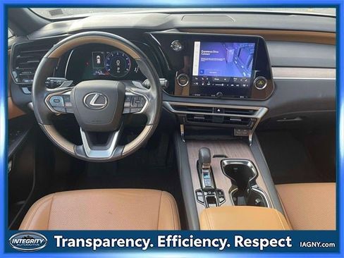 Used 2023 Lexus RX 350 Premium image 14