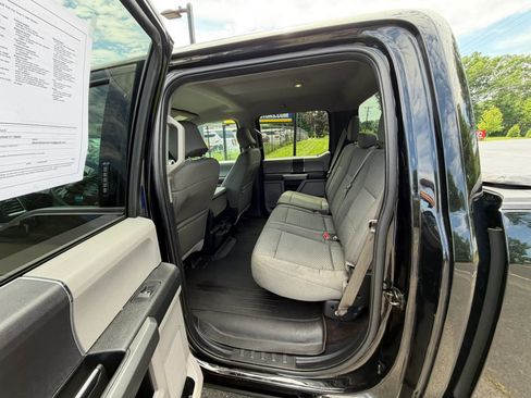 Used 2016 Ford F150 XLT AWD/4WD image 19